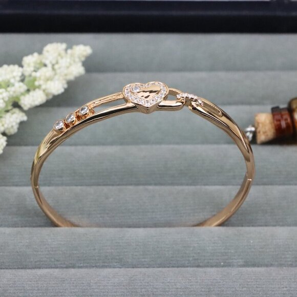 Rose Gold Bangle with Crystal Heart Center, XPBL0579 - Picture 12 of 12